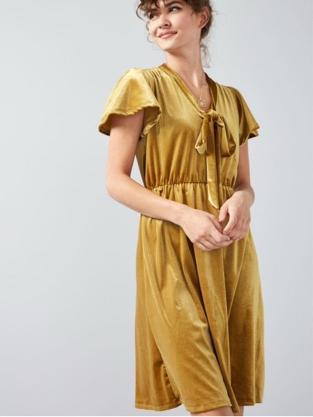 ModCloth Mustard Gold Velvet Tie-Neck Mini Dress, Retro, Jenny B, 1X